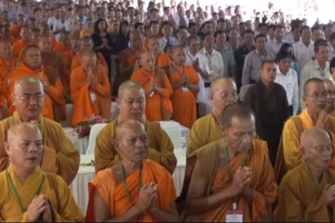越南佛教教会成立35周年纪念典礼在坚江省隆重举行