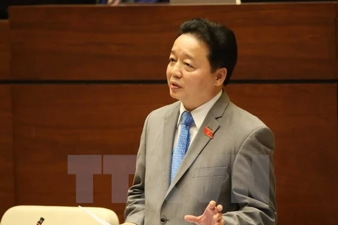 越南第十四届国会第二次会议召开首场质询会
