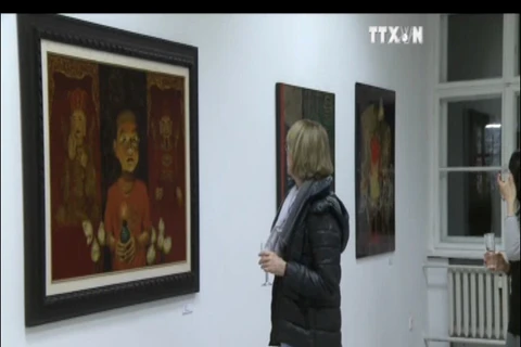 越南磨漆画展正在德国首都柏林利希滕贝格区开展