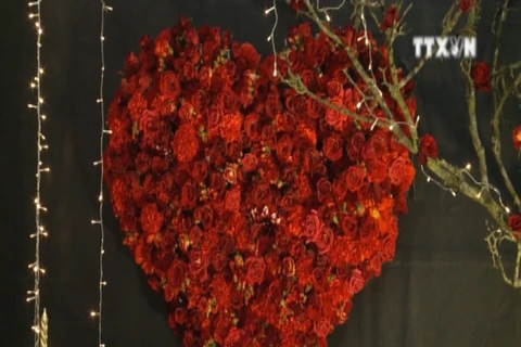 情人节观赏花卉展 共品“爱情盛宴”