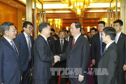 越南国家主席陈大光出席越中经贸合作座谈会