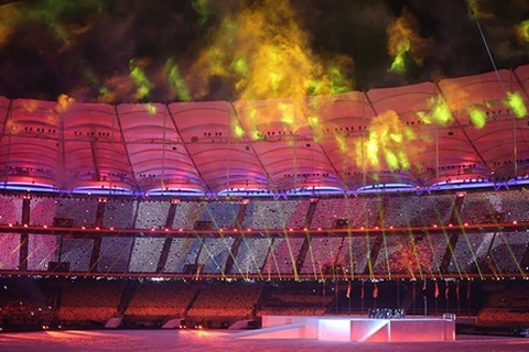 雄伟壮观的焰火开启了第29届东南亚运动会开幕式。