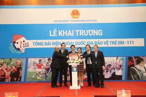 111越南儿童保护国家热线正式开通