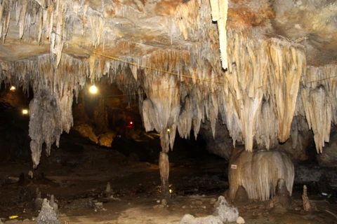 莱州省普桑卡普洞穴群中天堂洞的原始之美（组图）