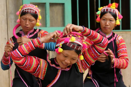 莱州省少数民族同胞努力保护与弘扬传统文化价值