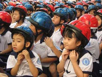 提高家长为儿童佩戴头盔的交通安全意识