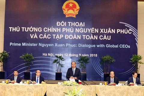 政府总理阮春福与全球各家集团领导进行对话