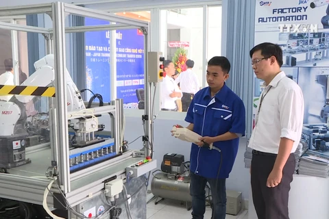 胡志明市高科技园区带动越南高科技产业发展