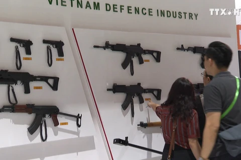 越南参加印度尼西亚国际国防工业展