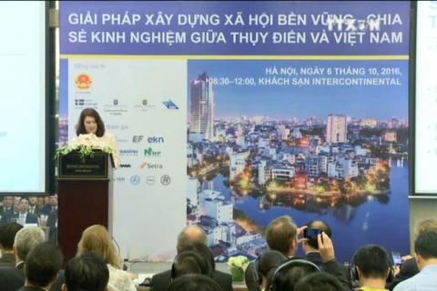 越南与瑞典分享建设可持续发展社会的经验