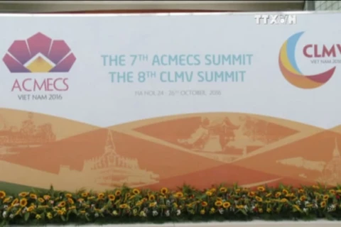阮春福总理视察ACMECS 7、CLMV 8系列会议准备工作 