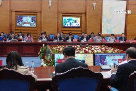 越南政府总理阮春福主持召开社会保障性住房全国会议