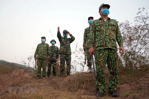 组图：越南边防部队加强巡逻 彻底防止各种非法入境活动