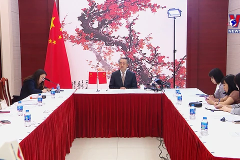 中国驻越南大使同新闻媒体机构记者举行见面会