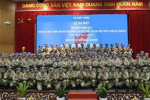 参与联合国维和行动的越南二号工兵队正式亮相