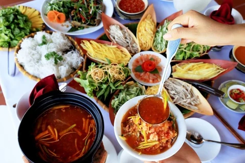 越南10道美食和特产礼品获得亚洲纪录认证 