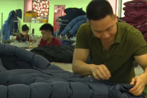 旅俄越南人纺织厂努力把疫情带来的损失降到最低