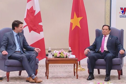 越南政府总理范明政总理会见加拿大、印度和科摩罗领导