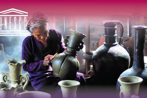 图表新闻：占族制陶技艺被列入《急需保护非物质文化遗产》名录