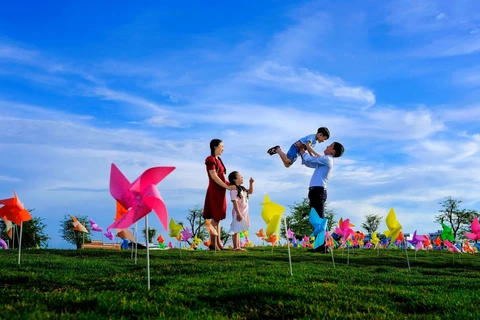 组图：越南家庭日--家庭平安-社会幸福