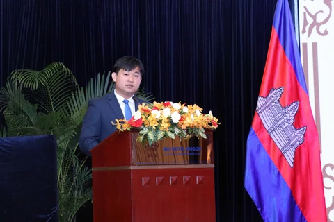 越南与柬埔寨培育传统友谊和全面合作关系