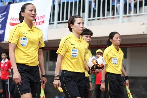 越南2名女裁判入选澳大利亚、新西兰2023年女足世界杯裁判员候选名单