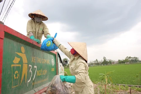 专家提出一系列措施帮助越南抵御塑料污染