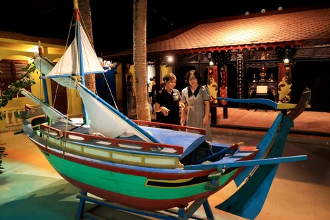 组图：越南独一无二的昔日渔业村鱼露博物馆