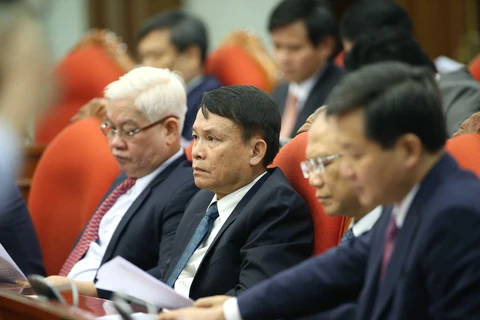 越南共产党第十二届中央委员会第十一次全体会议在河内召开（组图）