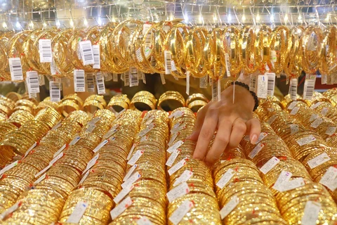 2月10日越南国内黄金价格上涨5万越盾
