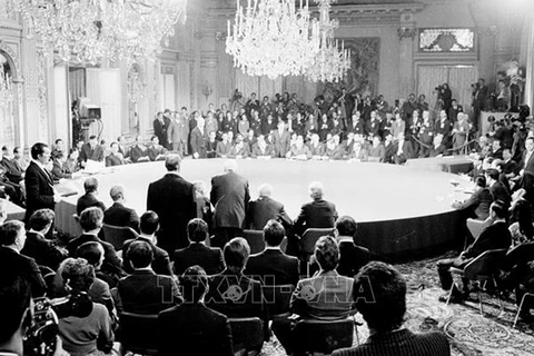 《巴黎协定》：独立自主和国际团结的经验教训