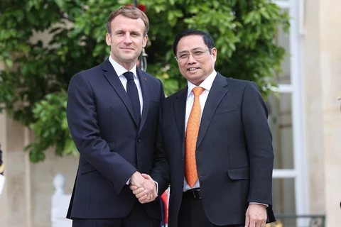 越南与法国建交50周年：双边战略伙伴关系日益深化和全面发展 
