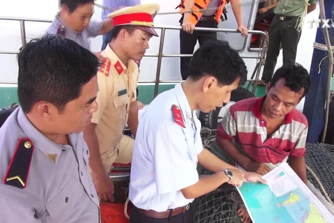 坚江省严厉打击渔民渔船非法越界捕捞现象