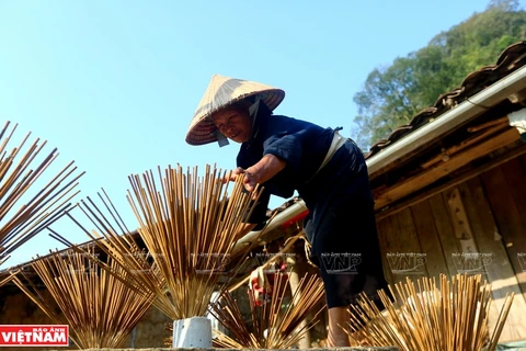 组图：菲塔制香村为保护侬族信仰文化特色做出贡献