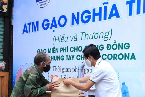 组图：越南自动“取米机”获国际媒体称赞