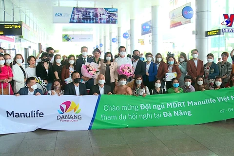 岘港市首次迎来规模最大的会奖旅游团
