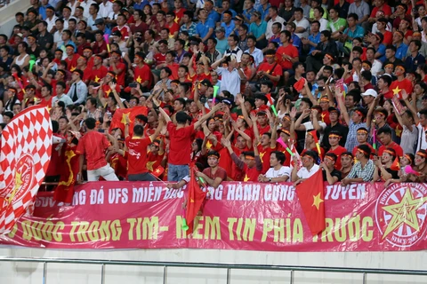 2018年铃木杯东南亚足球锦标赛：越南队以3比0战胜老挝队 取得开门红（组图）