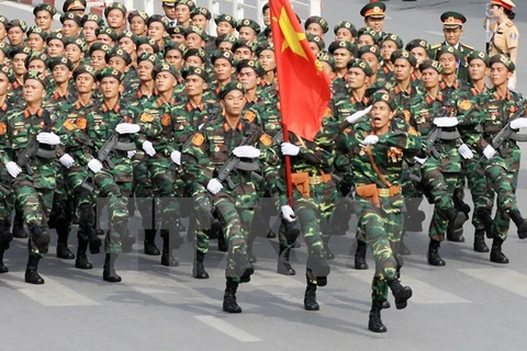 越南政府批准《国防法》培训及宣传提案