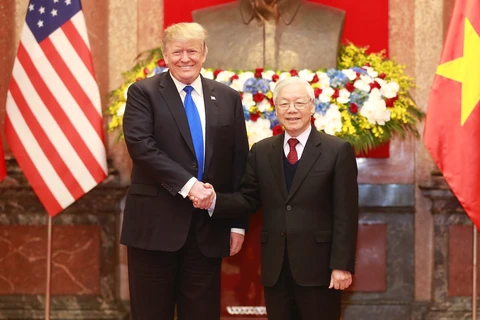 越共中央总书记、国家主席阮富仲会见美国总统唐纳德·特朗普（组图）