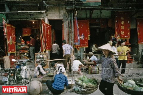 美国国家地理杂志著名女摄影师凯萨琳‧卡诺镜头里的90年代越南（组图）