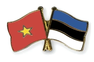 附图：越南和爱莎尼亚国旗