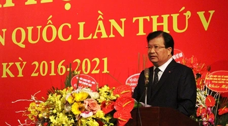 郑廷勇副总理在大会上发表讲话。