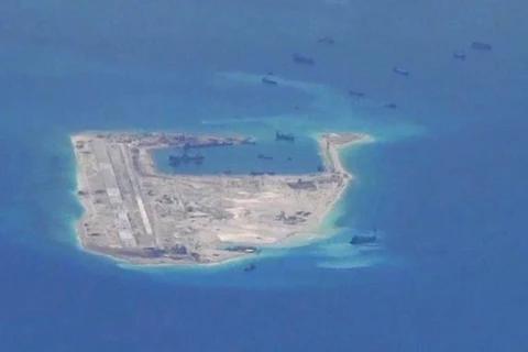 中国在东海的填海造岛活动
