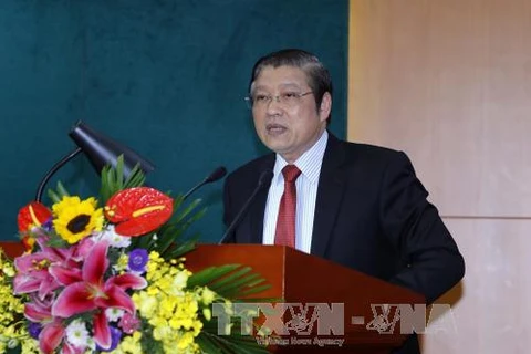 中央内政部部长潘廷镯在会上致辞。