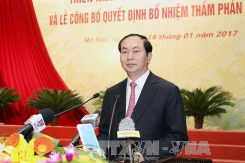 越南国家主席陈大光出席越南最高人民法院2017年工作部署会议（图片来源：越通社）