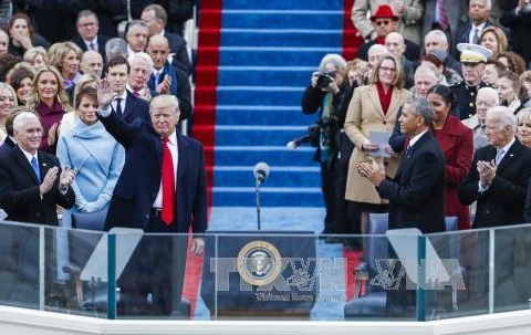唐纳德•特朗普宣誓就任美国第45任总统（图片来源：越通社）
