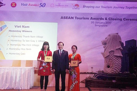 2017年东盟旅游论坛（ATF）日前举行东盟旅游奖颁奖仪式。