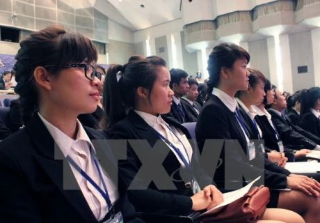 出席日本护士及护理人员开学典礼的学员（图片来源：越通社）