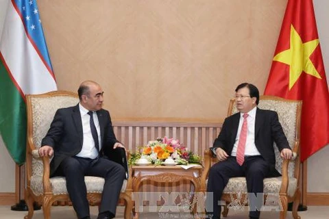 越南政府副总理郑廷勇会见乌兹别克斯坦副总理兼农业与水资源部部长米尔扎耶夫（图片来源：越通社）