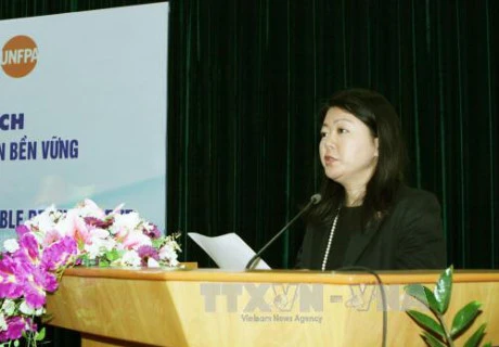 联合国人口基金会驻越代表处副首席代表立·娜克肯（图片来源：因特网）